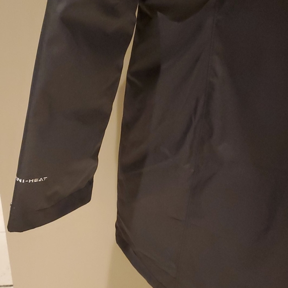 SOLD! Columbia Suttle Hooded Insulated Jacket - Picture 6 of 10